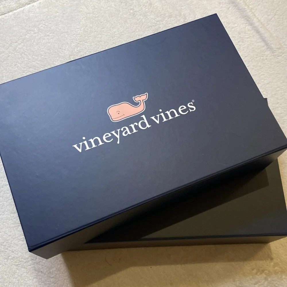 Vineyard Vines empty packaging bundle: 2 gift boxes, 3 gift bags